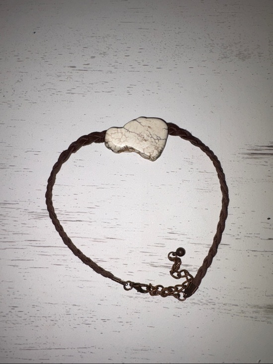 Jewelry - White Heart Stone Braided Brown chocker